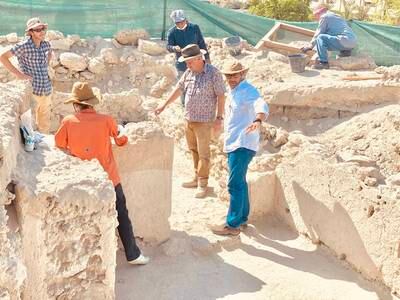 Experts from the UK's Institute of Arab and Islamic Studies of the University of Exeter with a Bahraini team excavating the site last year. Photo: Bahrain Authority for Culture and Antiquities