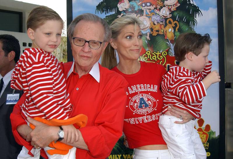 Larry King with his wife Shawn Southwick with their sons Chance and Cannon in Los Angeles on June 1, 2003. AFP
