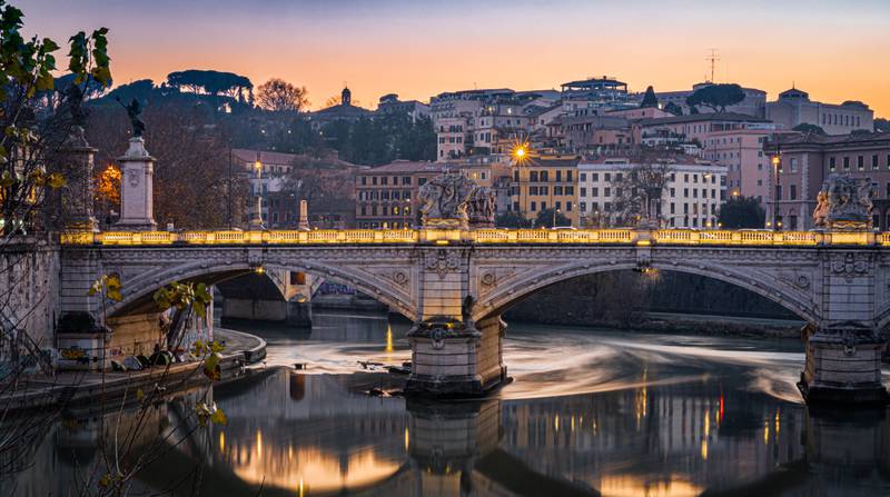Das Bulgari Hotel Rome liegt in der Nähe des Flusses Tiber der Stadt.  Foto: Unsplash 
