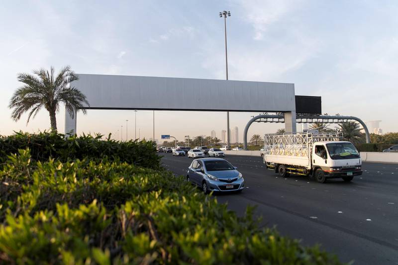 ABU DHABI, UNITED ARAB EMIRATES - Feb 13, 2018.New toll gates installed on the E10 road in Abu Dhabi.(Photo: Reem Mohammed/ The National)Reporter: Section: NA
