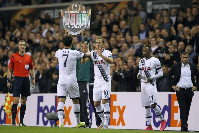Tottenham Hotspur's Harry Kane comes on for Son Heung-min on Thursday night during Spurs' Europa League win over Qarabag. Ian Kington / AFP / September 17, 2015 