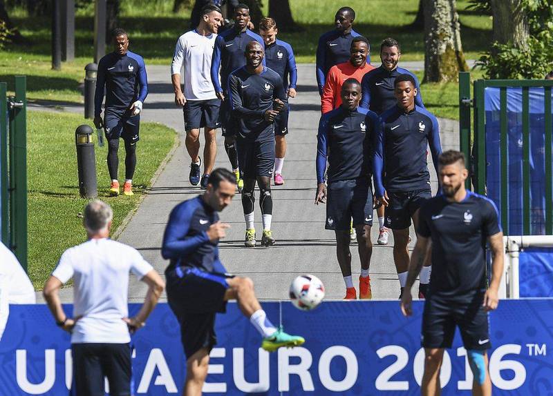 French national team players arrive for their training session at the team base in Clairefontaine-en-Yvelines, France, 02 July 2016. France will face Iceland in the Uefa Euro 2016 quarter-final match in Saint-Denis on 03 July 2016. Georgi Licovski / EPA