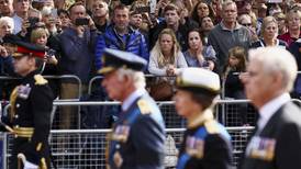 Queen Elizabeth II's coffin procession: crowds flock to The Mall in London 