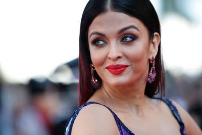 epa06731513 Aishwarya Rai arrives for the screening of 'Girls of the Sun (Les Filles du Soleil)' during the 71st annual Cannes Film Festival, in Cannes, France, 12 May 2018. The movie is presented in the Official Competition of the festival which runs from 08 to 19 May.  EPA/FRANCK ROBICHON