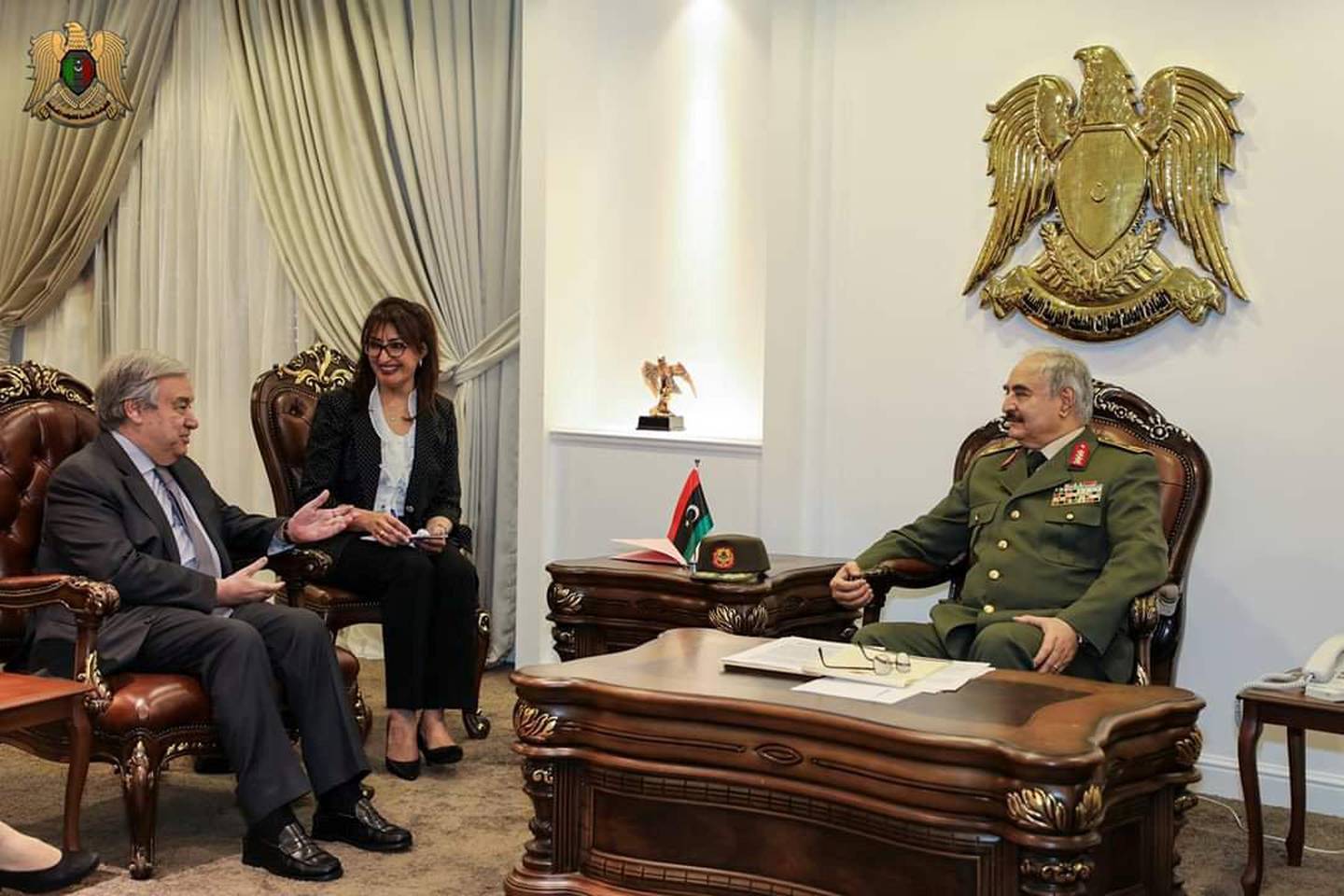Secretary General of the United Nations Antonio Guterres meets with Libyan military commander Khalifa Haftar in Benghazi, Libya April 5, 2019. Media office of the Libyan Army/Handout via REUTERS ATTENTION EDITORS - THIS IMAGE WAS PROVIDED BY A THIRD PARTY NO RESALES. NO ARCHIVE.