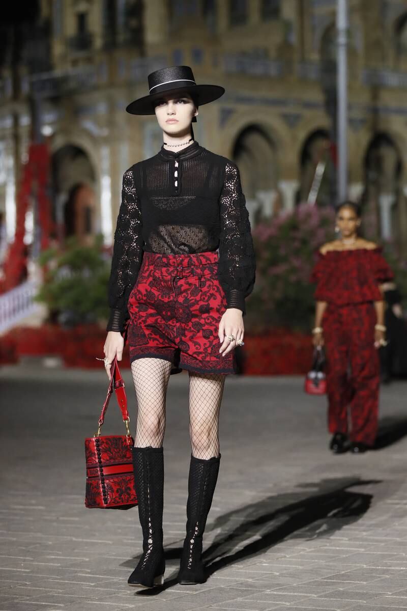 Dior delivers a flamenco-inspired masterclass for Cruise 2023 show in ...