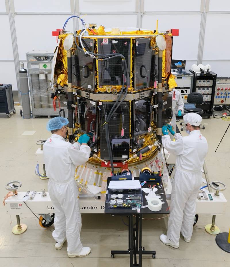 The flight model of the Mission 1 Hakuto-R lander by private company ispace inc, which will deliver UAE rover Rashid to the lunar surface later this year. Photo: ispace