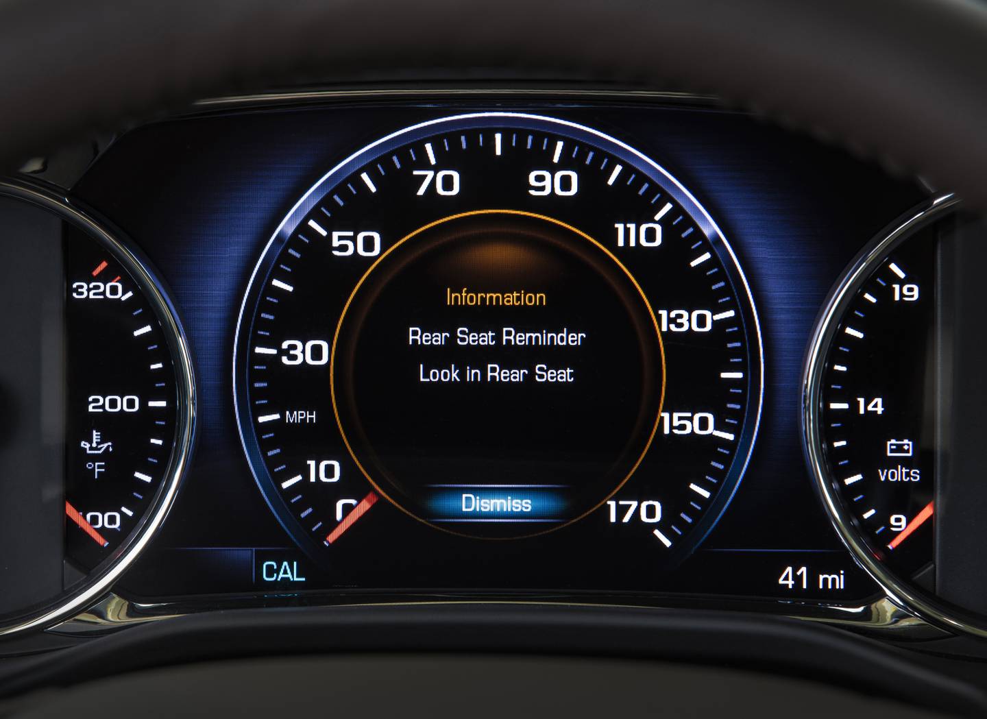 A rear-seat reminder alert on the dashboard of the GMC Acadia 2018