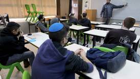 Israel's primary school teachers stage day-long strike