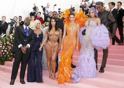 epa07552404 (L-R) Corey Gamble, Kris Jenner, Kim Kardashian West, Kanye West, Kendall Jenner, Kylie Jenner and Travis Scott arrive on the red carpet for the 2019 Met Gala, the annual benefit for the Metropolitan Museum of Art's Costume Institute, in New York, New York, USA, 06 May 2019. The event coincides with the Met Costume Institute's new spring 2019 exhibition, 'Camp: Notes on Fashion', which runs from 09 May until 08 September 2019.  EPA-EFE/JUSTIN LANE