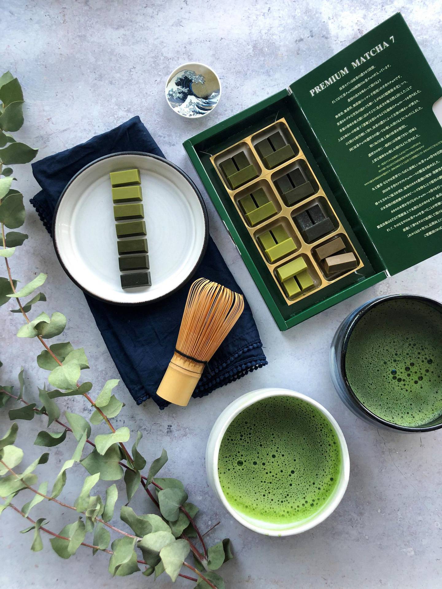 Spend your evening with a luxurious cup of matcha tea and chocolates. Courtesy Haiya Tariq / @passmethedimsum