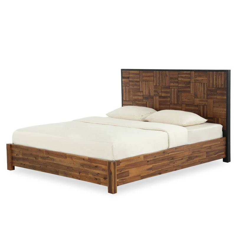 Saigon king-size wooden bed (180x200 cm) is selling for Dh2,595 and you get back Dh1,297.5 in vouchers with your purchase. Photo: Homes R Us