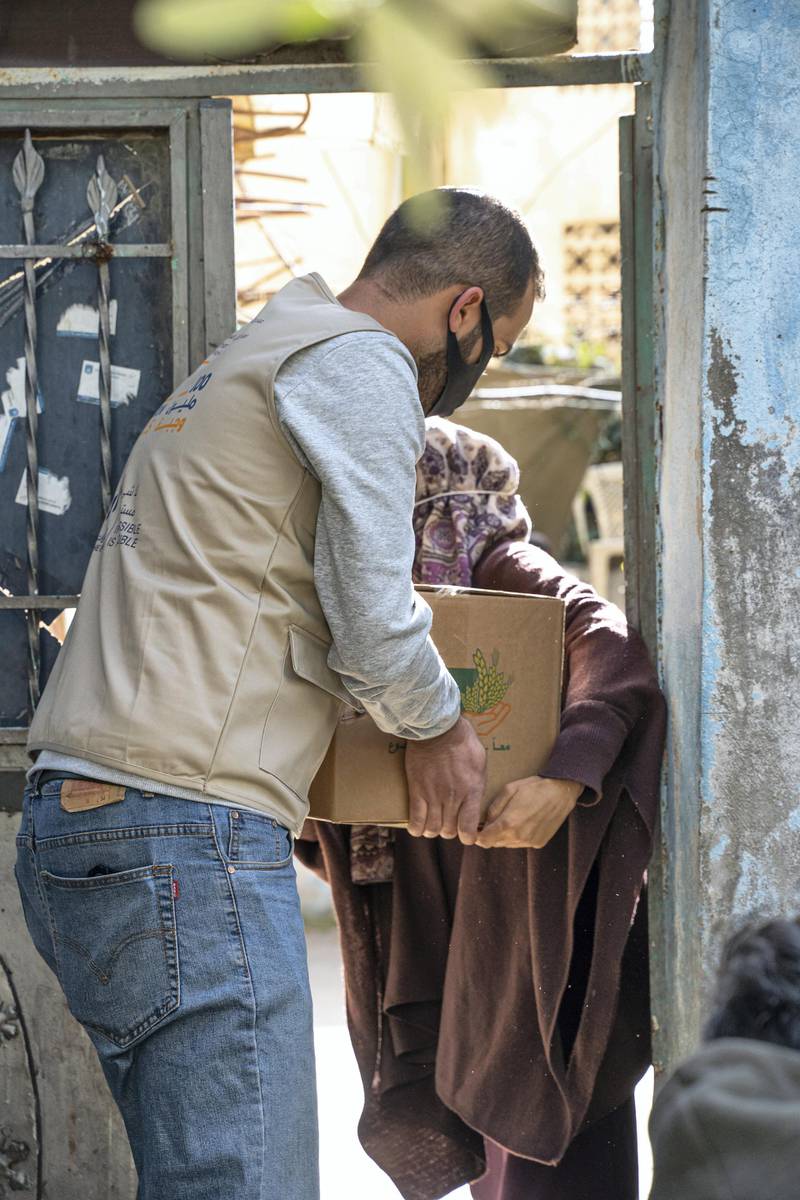 Food distribution has already begun in Jordan, Pakistan and Egypt as part of the ‘100 Million Meals’ campaign that aims to support disadvantaged communities across 20 countries during the holy month of Ramadan. WAM