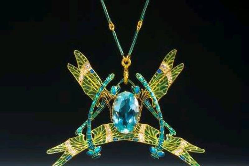 The Belgian firm Epoque Fine Jewels is exhibiting this Art Nouveau dragonfly pendant by René Lalique, circa 1903, at Tefaf.