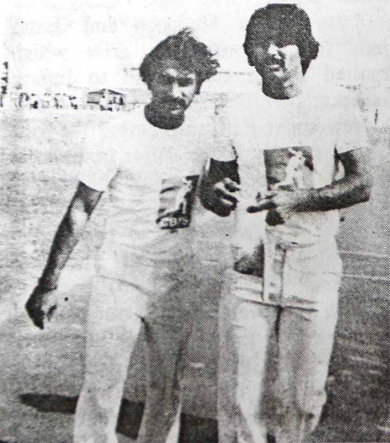The two captains after the toss during a match between Gavaskar XI and Miandad XI at Sharjah Cricket Stadium, April 3 1981. Courtesy: The Cricketer Pakistan