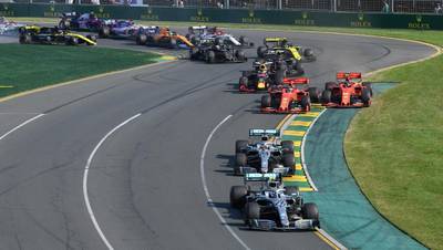 Mercedes' Valtteri Bottas leads the field through turn two during the Formula One F1 Australian Grand Prix at the Albert Park Grand Prix Circuit in Melbourne, Australia, March 17, 2019. AAP/Julian Smith/via REUTERS  ATTENTION EDITORS - THIS IMAGE WAS PROVIDED BY A THIRD PARTY. NO RESALES. NO ARCHIVE. AUSTRALIA OUT. NEW ZEALAND OUT.