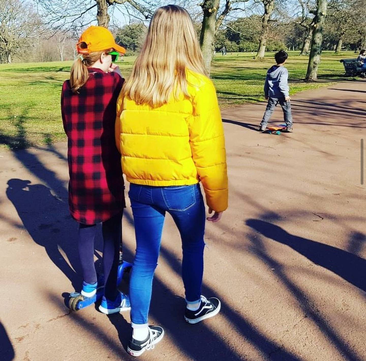 Liz Truss shared a photo of her daughters Florence and Liberty out in the fresh air. Photo: @elizabeth.truss.mp / Instagram