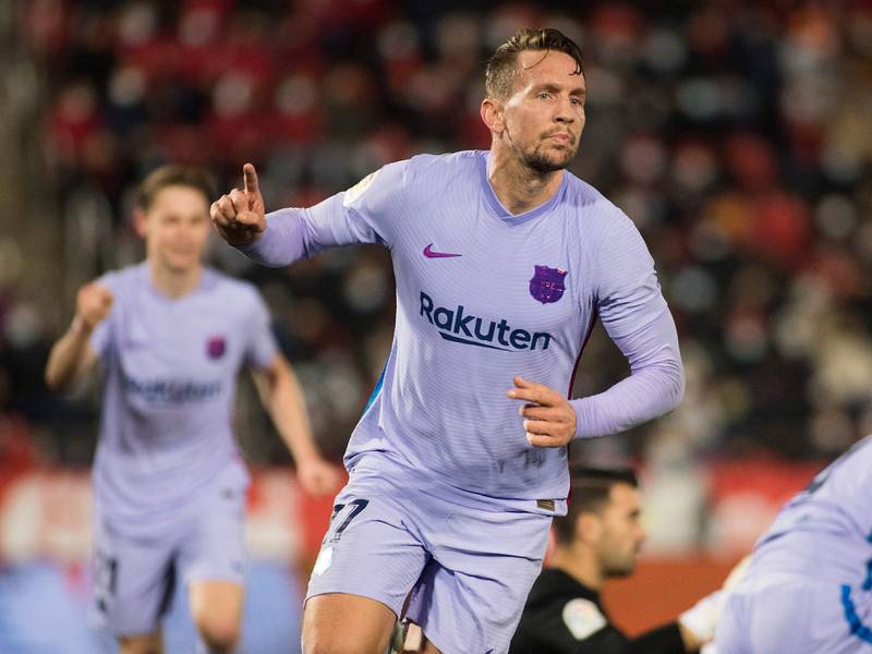 Luuk de Jong – 8. Derided central forward who hit the post on 28 after a well-timed run. Then struck the crossbar a minute later with a perfect scissor kick, before putting Barca into the lead with a header on 44 – his second goal in eight months. He’s still likely to leave since Barca don’t want him. AFP