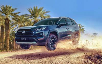 The Rav4 is just right for your powered runabout, but it's probably best to drive a little slower than this when you're towing.