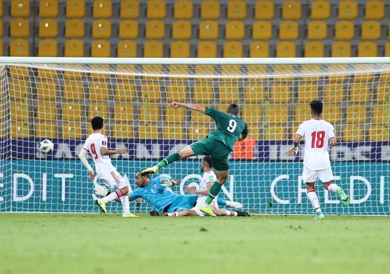 Ayman Hussein of Iraq scores in Dubai. Chris Whiteoak / The National