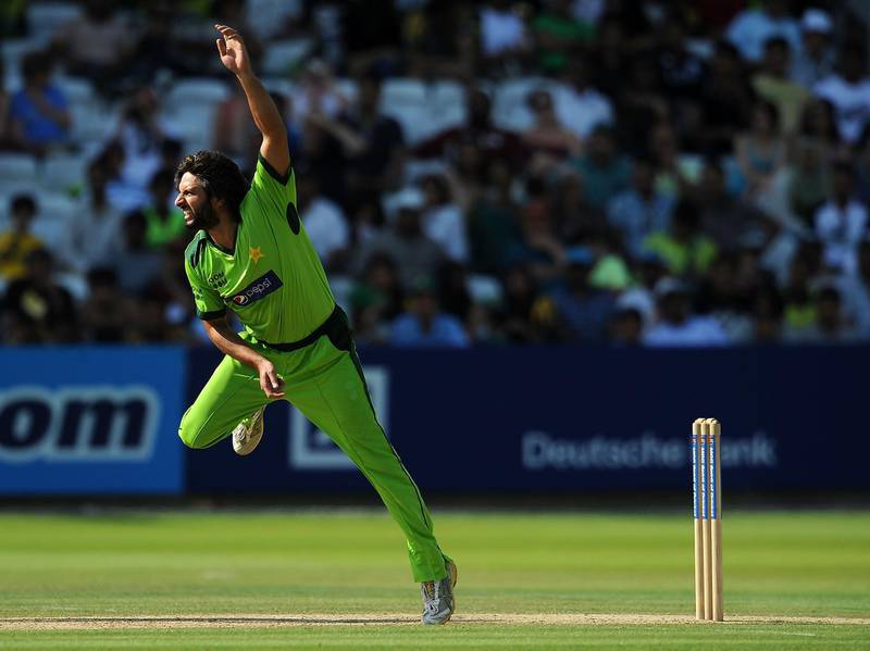 LONDON, ENGLAND - JUNE 27:  Shahid Afridi of Pakistan in action during the International Friendly match between MCC and Pakistan at Lords on June 27, 2010 in London, England.  (Photo by Christopher Lee/Getty Images)