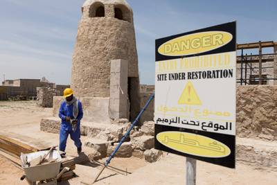 Ras al Khamiah, United Arab Emirates, April 25, 2017:    A worker at the Jazirat Al Hamra heritage village and archaeological site in Ras al Khamiah on April 25, 2017. The site is the only and best preserved traditional coastal town in the Gulf region. Christopher Pike / The National

Job ID: 27017
Reporter: Ruba Haza
Section: News
Keywords:  *** Local Caption ***  CP0425-na-Jazirat Al Hamra-01.JPG