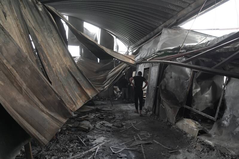 More than 90 people died in the fire that destroyed much of a hospital in Nasiriyah, Iraq.