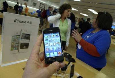 A later release, this time on October 14, 2011, the iPhone 4S had a new dual-core processor. Reuters