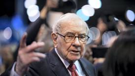 Warren Buffett steps down as trustee of Gates Foundation