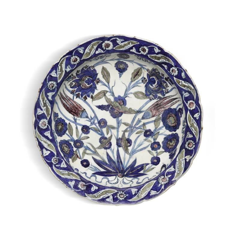 A rare Iznik 'Damascus' style pottery dish, Turkey, circa 1540-55 (estimate £100,000-150,000). 