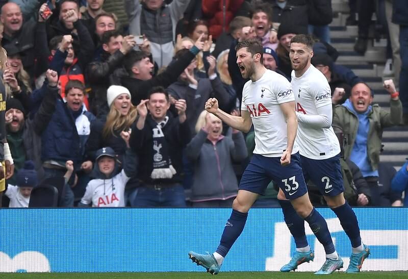 Ben Davies – 7 In a moment of end-to-end action, the Welshman provided the response to going behind when he connected with Son’s cross to score his first Premier League goal since March 2017. EPA