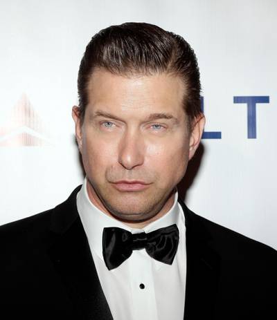  epa04436420 o ator americano Stephen Baldwin posa para fotógrafos durante a Gala Anual da Fundação Friars Club no Waldorf Astoria hotel em Nova York, EUA, 07 de outubro de 2014. EPA / JASON SZENES