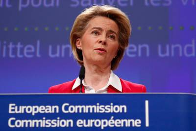 epa08338615 European Commission President Ursula von der Leyen holds a news conference detailing EU efforts to limit economic impact of the coronavirus disease (COVID-19) outbreak, in Brussels, Belgium, 02 April 2020.  EPA/FRANCOIS LENOIR / POOL