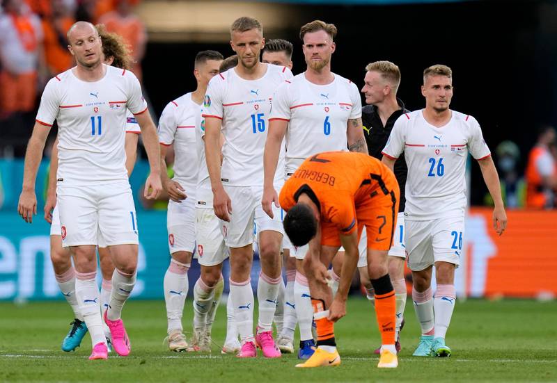 Steven Berghuis (Van Aanholt 81’) N/R - Failed to show much quality in his passing, putting teammates in awkward positions and turning over possession. His cross at the end, which went well over everyone, summed up a miserable second half for the Dutch. Reuters