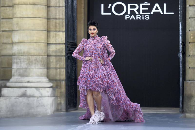 Indian actress Aishwarya Rai Bachchan presents a creation for L'Oreal during the Women's Spring-Summer 2020 Ready-to-Wear collection fashion show at the Monnaie de Paris, in Paris on September 28, 2019. (Photo by Lucas BARIOULET / AFP)