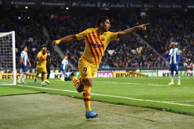 BARCELONA, SPAIN - JANUARY 04: Luis Suarez of FC Barcelona celebrates after scoring his team's first goal during the La Liga match between RCD Espanyol and FC Barcelona at RCDE Stadium on January 04, 2020 in Barcelona, Spain. (Photo by Alex Caparros/Getty Images)