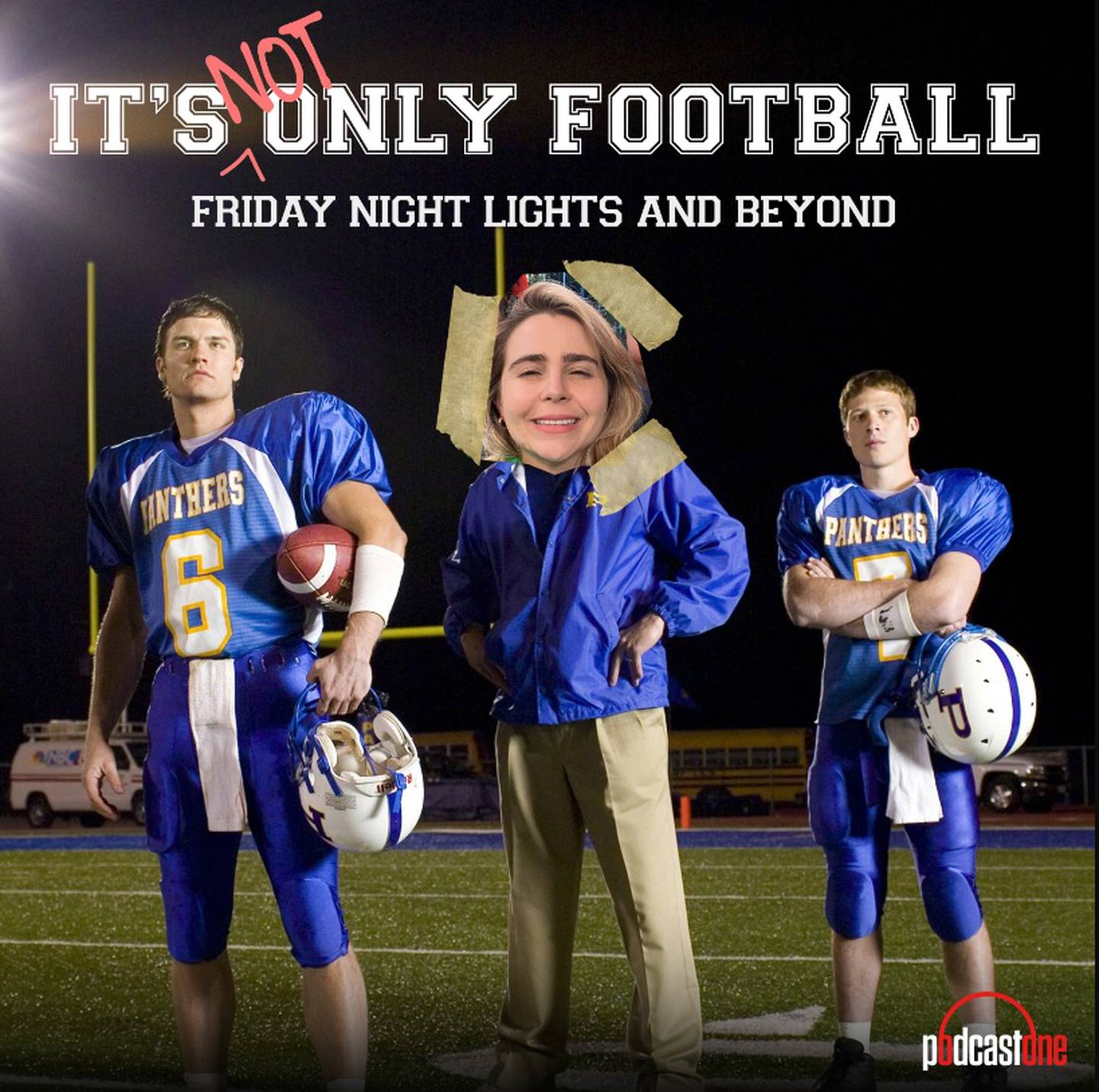 „Friday Night Lights“-Superfan Mae Whitman wird von zwei der Stars der Show, Zach Gilford und Scott Porter, begleitet, um über die beliebte Show zu sprechen.  Foto: Podcast Eins