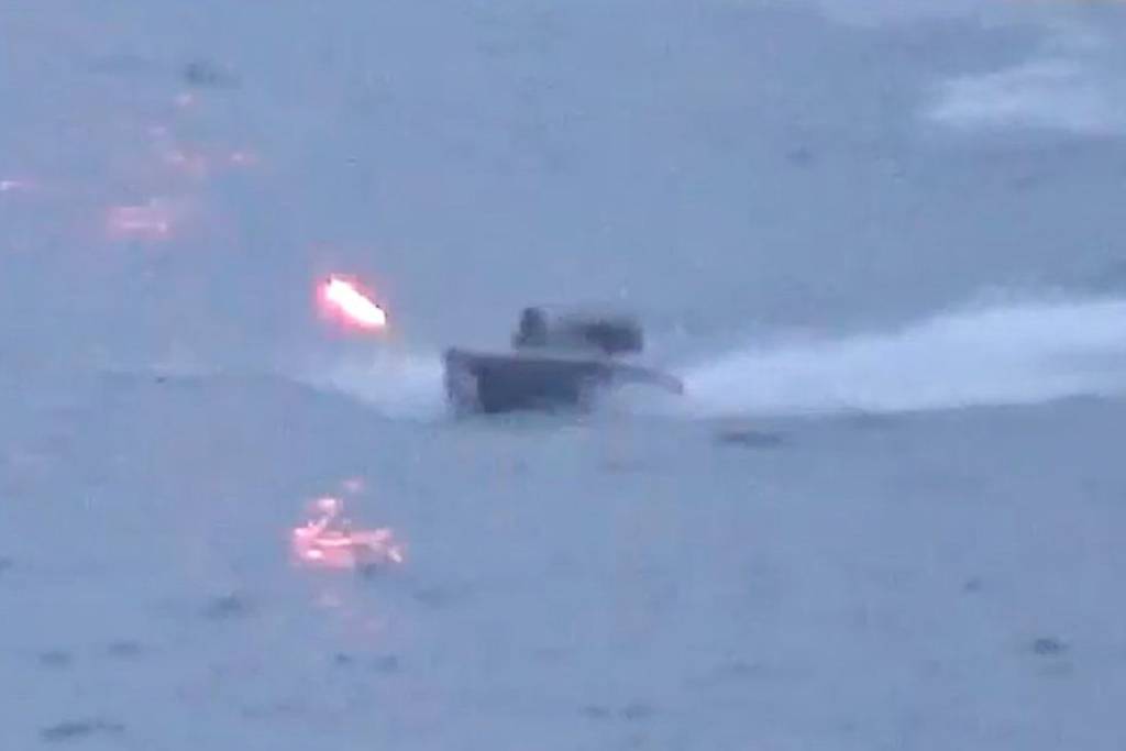 Moment Russian warship is attacked by drones in Black Sea