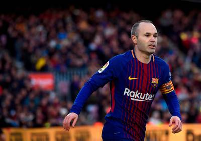 Barcelona's Spanish midfielder Andres Iniesta looks on during the Spanish league football match between FC Barcelona and Getafe CF at the Camp Nou stadium in Barcelona on February 11, 2018. / AFP PHOTO / Josep LAGO