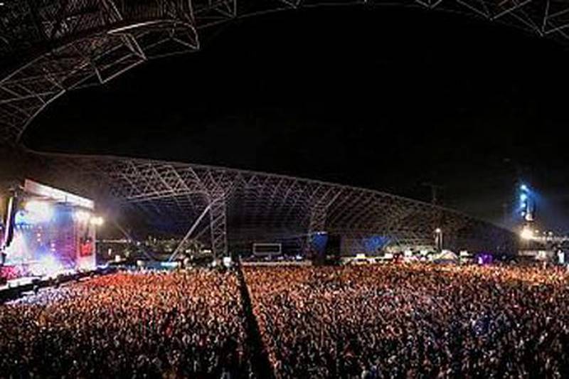 Metallica plays to a 10,000 strong crowd in Abu Dhabi. Courtesy Flash Entertainement