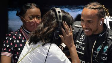 An image that illustrates this article Michelle Obama meets Lewis Hamilton at Miami Grand Prix - in pictures