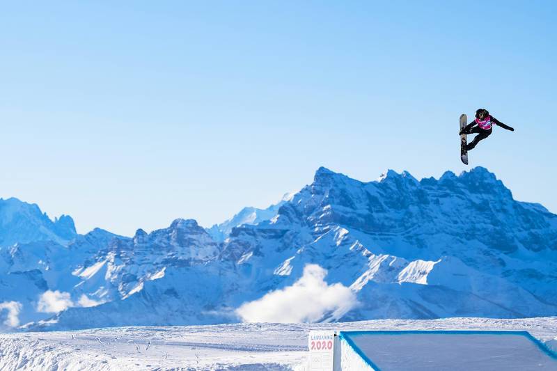Courtney Rummel of the USA in action during the qualification run of the women's snowboard slopestyle event at the Lausanne 2020 Winter Youth Olympic Games in Leysin, on Saturday, 18 January. EPA