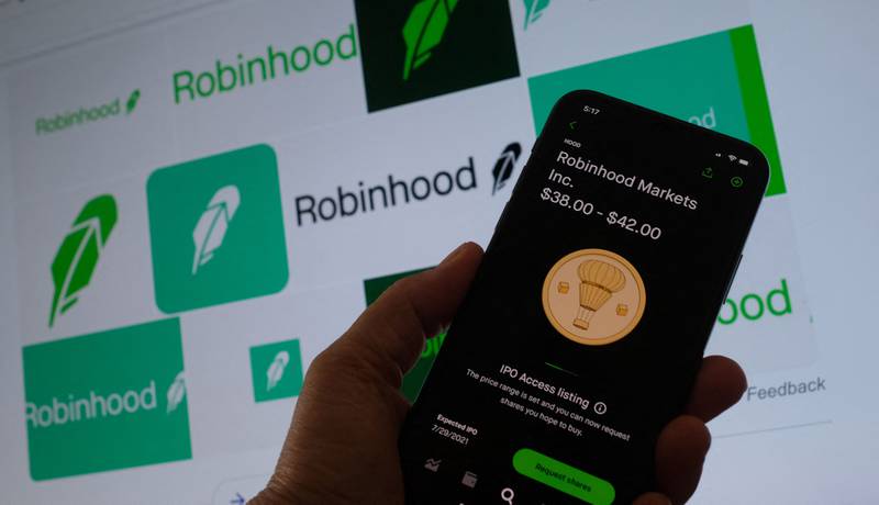 Shares of the trading platform Robinhood had been offered for $38 to $42 each. Photo: AFP