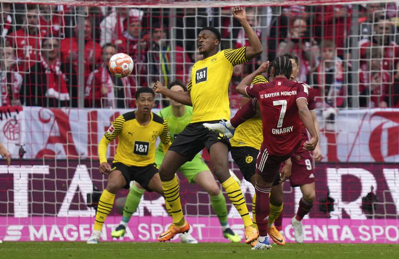 Bayern Munich wins 10th straight Bundesliga title, beats Dortmund