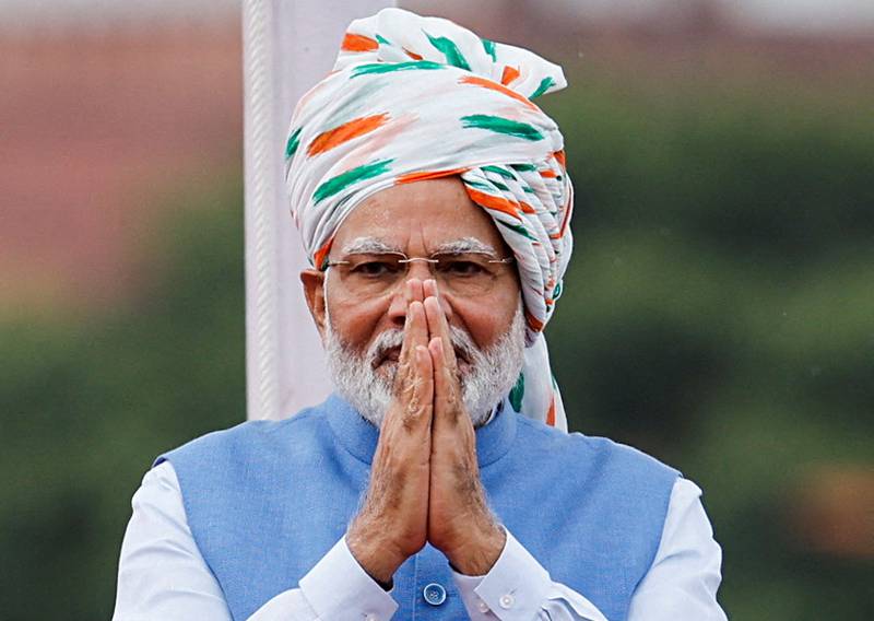 Indian Prime Minister Narendra Modi greets the crowds after addressing the nation during Independence Day celebrations at the historic Red Fort in Delhi. Reuters
