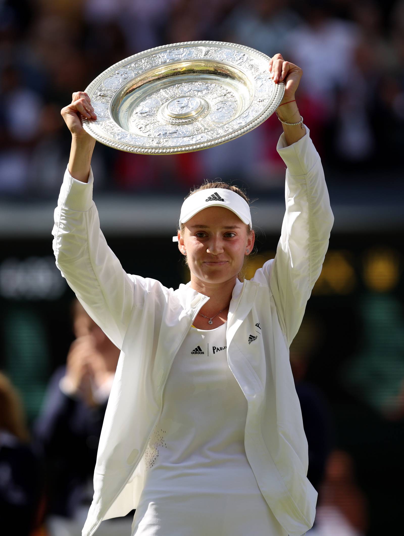 Wimbledon 2022 women's final Elena Rybakina beats Ons Jabeur