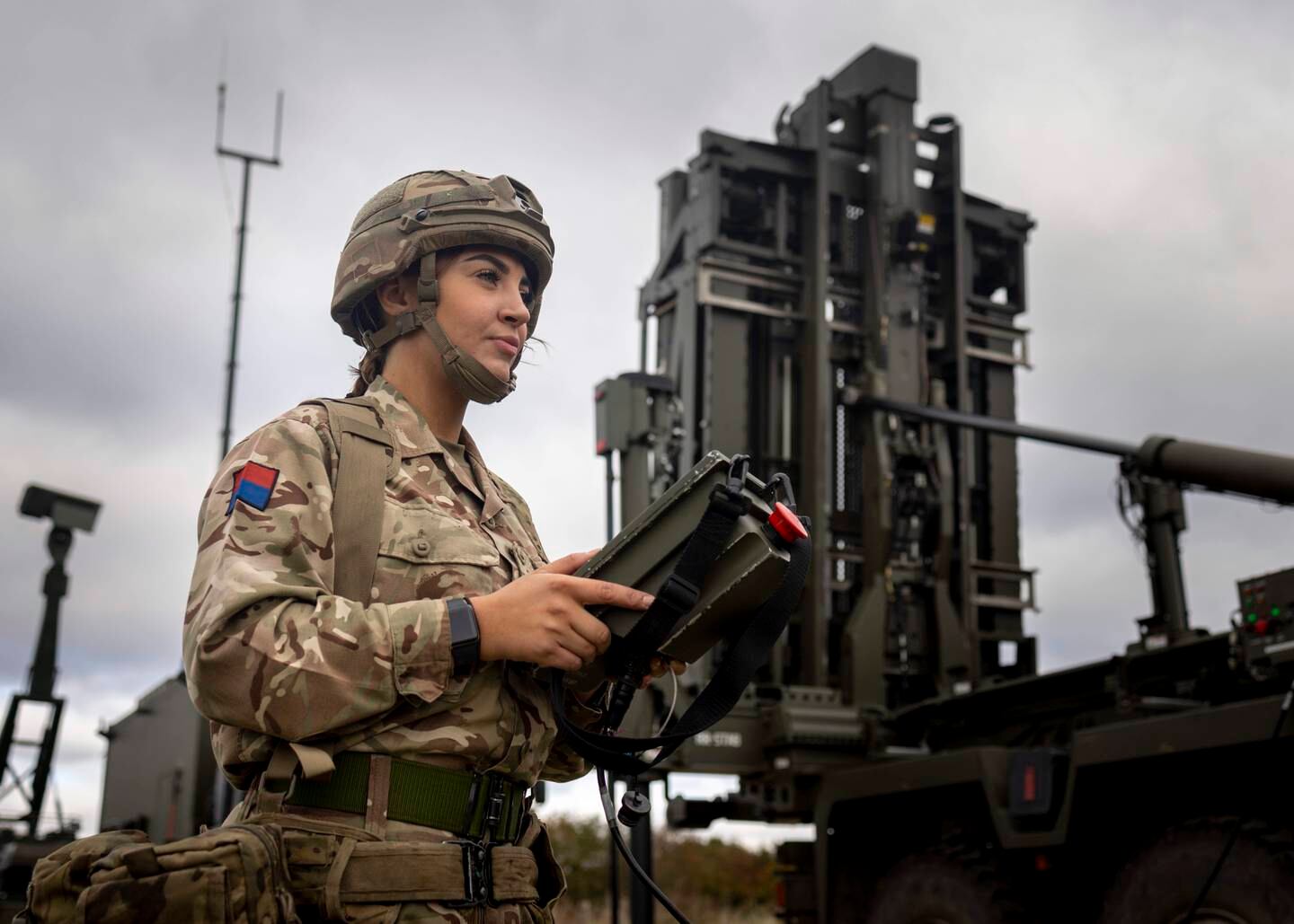 A soldier deploys the Agile Multi-Beam surveillance radar, part of the new Sky Sabre Air defence missile system. Photo: MoD