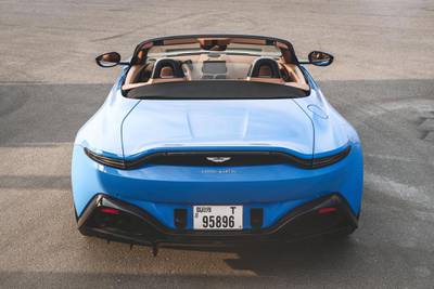 Aston Martin Roadster 2021
