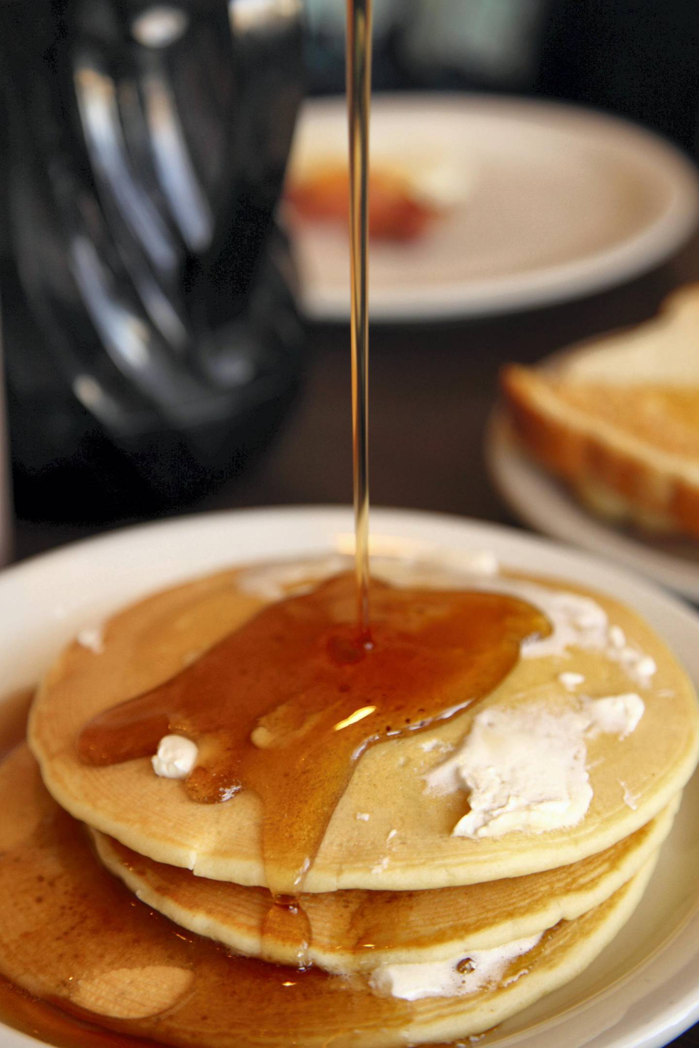 Pure maple syrup is better than refined sugar 