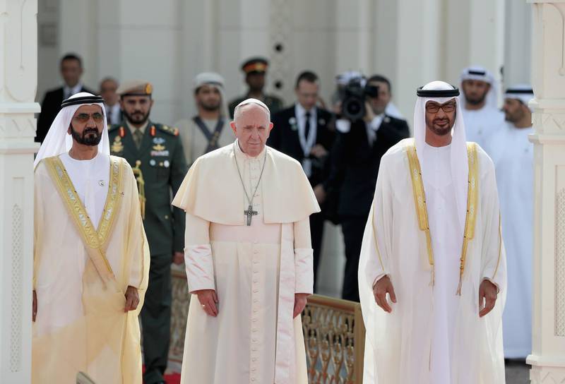 ABU DHABI, UNITED ARAB EMIRATES - FEBRUARY 04: L- R: Sheikh Mohammad Bin Rashid Al Maktoum, Vice-President and Prime Minister of the UAE and Ruler of Dubai, Pope Francis and Abu Dhabi's Crown Prince Mohammed bin Zayed Al-Nahyan attends the  welcome ceremony at the  Presidential Palace on February 4, 2019 in Abu Dhabi, United Arab Emirates. Pope Francis visits the UAE this year for a landmark, three-day visit. It will be the first time a Pope has ever come to the United Arab Emirates.  (Photo by Francois Nel/Getty Images) *** BESTPIX ***